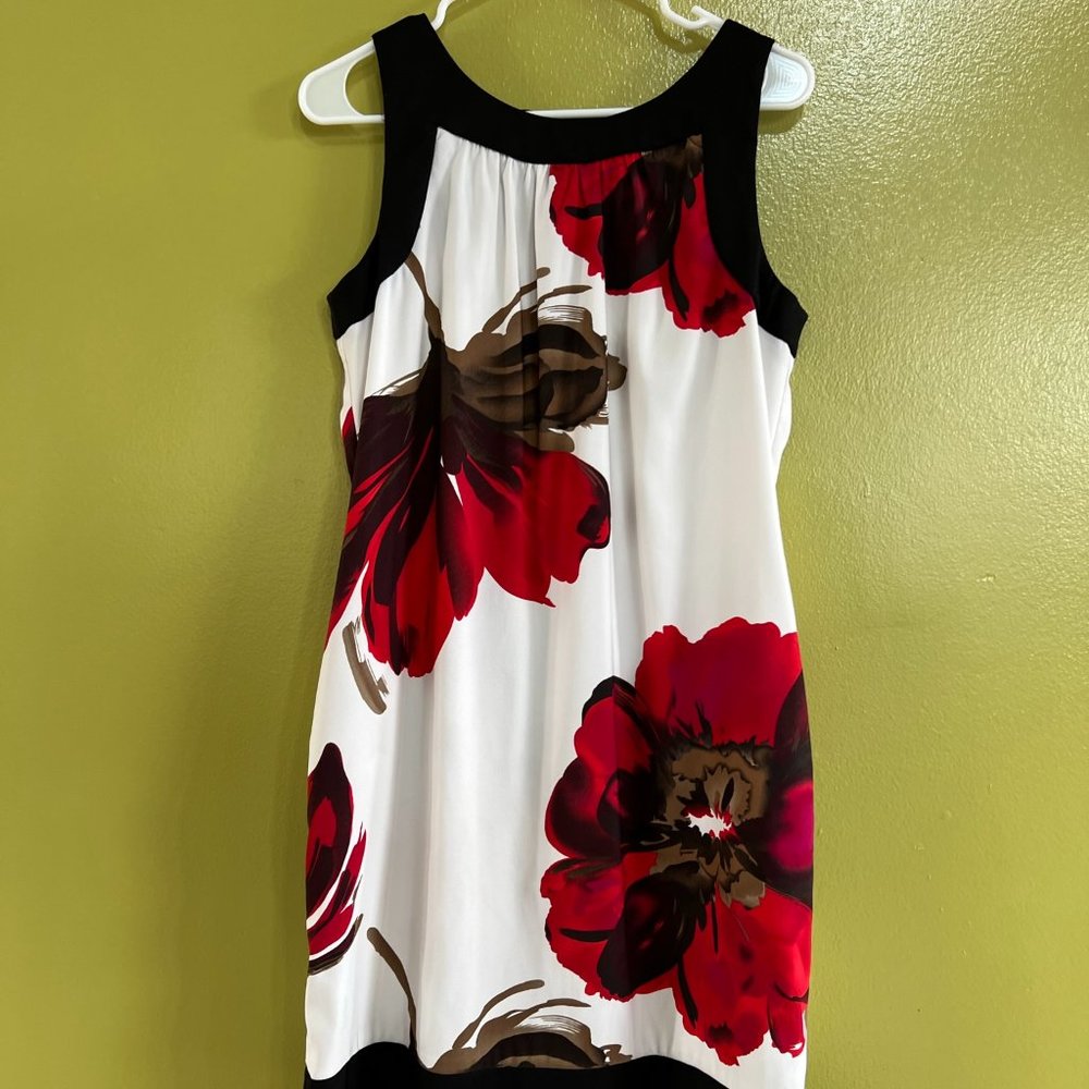 White Black and Red Floral Print Sleeveless Sheath Dress